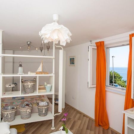 A Bright Hideaway Apartment ดูบรอฟนิก ภายนอก รูปภาพ